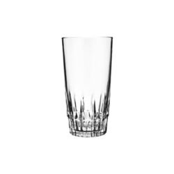 Vaso de vidrio trago largo sobre fondo blanco