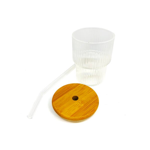 Vaso de vidrio acanalado de 200ml con tapa y sorbete