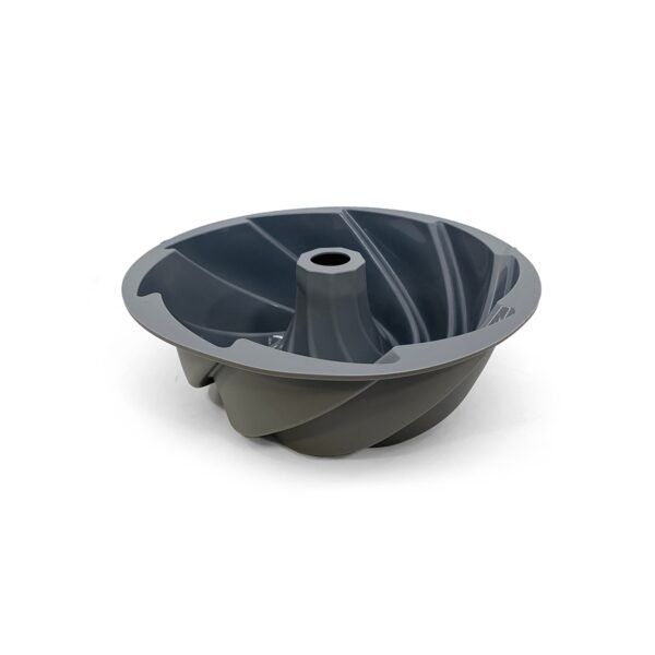 molde savarin silicona color gris con fondo blanco