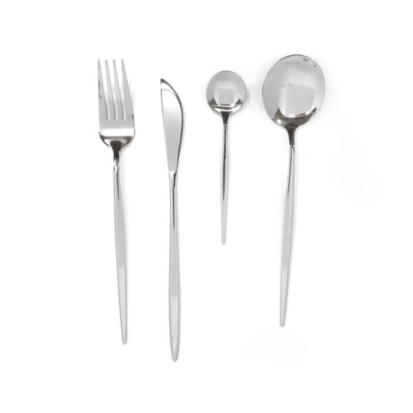 set x16 cubiertos plata brillante con fondo blanco